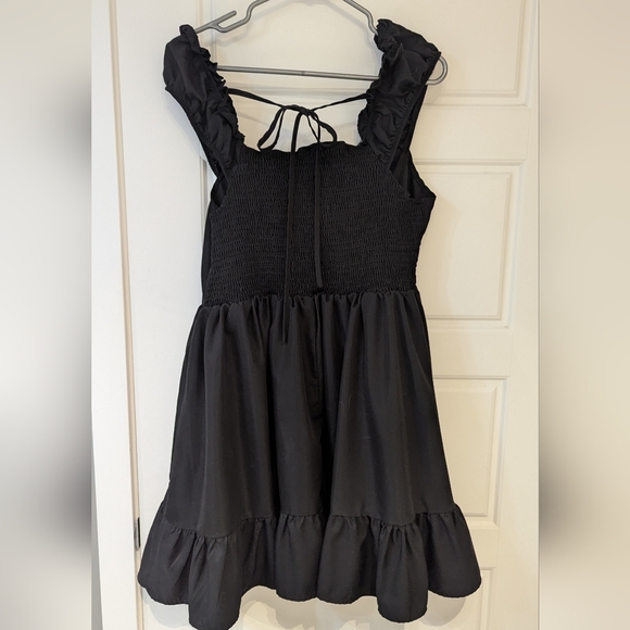 Dress - Picture 4 of 6